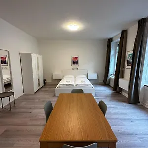 Hitrental Seefeld - Kreuzstrasse Apartamento Zúrich